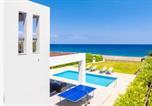 Location vacances Gennadi - Villa Tsampikos-1