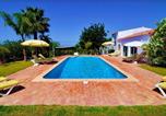 Location vacances Almancil - Elegant villa with sea view in Loulé + private pool-3