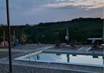 Location vacances  Batočina - Etno Vila Ognjilo-2