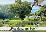 Location vacances Nonnenhorn - Ferienwohnung Residenz am See - exklusive Wohnung in erster Reihe mit Balkon und Seeblick-1