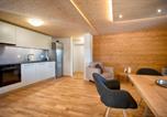 Location vacances Schluchsee - Tannenhof Fischbach - Fewo 6 &quote;Karpfen&quote; - Schluchsee, 2 Schlafzimmer, E-Auto Ladestation-1
