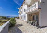 Location vacances Klenovica - Apartments in Povile 39116-3