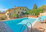 Location vacances Pescia - Comfortable House With Private Pool-1