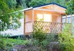 Location vacances  Lozère - Mobil home avec terrasse pour 4 personnes à Meyrueis - Api-1-52-432-1