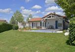 Location vacances  Deux-Sèvres - Villa with Wi-Fi, in natural surroundings, cleaning included-3