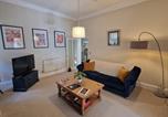 Location vacances Ross-on-Wye - Stylish Town Apartment-3