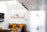 Location vacances Cambridge - Stylish Cambridge Home with free parking-2