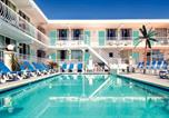 Hôtel Wildwood - Daytona Inn and Suites-1