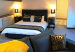Hôtel Mortain - No 6 B&B-4