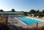 Camping Collonges-la-Rouge - Les Hameaux de Miel-1