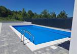 Location vacances Slunj - Vikendica Kekic sa bazenom-1