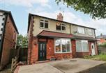 Location vacances  Gare de Mansfield - 37 Berry Hill Lane-3