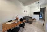 Location vacances Γάζιον - Cozy 1 Bd Apt in Therisos with Balcony-1