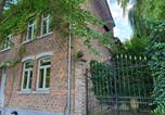 Location vacances Sint-Truiden - Charming and cosy Art Deco house in old historic farm with private natural pool and gardens with hiking and cycling trails nearby-4
