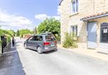 Camping Petit-Palais-et-Cornemps - Village La Rivière Fleurie-4