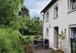 Location vacances Trèves - 3 Bedroom Cozy Apartment In Trierweiler-1