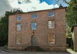 Location vacances  gare de Cromford - The Mill Managers House-1