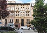 Location vacances Kraków - Apartment Joselewicza Cracow Kazimierz by Noclegi Renters-3