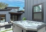Location vacances Napa - Uncork & Unwind I Sip, Soak & Stroll Downtown Napa-1