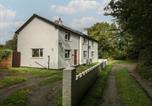 Location vacances Llanfihangel Ysgeifiog - Neuadd Wen-3