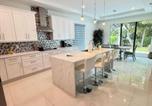 Location vacances Naples - 662 4 Bedrooms Heated Pool Spacious-2