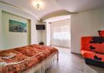 Location vacances Pineda de Mar - Villa Elena-3