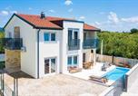 Location vacances Vransko - Apartments Fortis-2