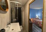 Hôtel Saint-Nabord - Charmante Chambre Myosotis avec Jardin et Dvd - Fr-1-589-665-4