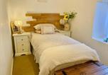 Location vacances Londonderry - 3 Bed Barn - Sleeps 4 - Parking - Golf - Alpacas-4