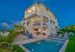 Location vacances Summerland Key - Emerald Shores – Luxury Oceanfront Rental, Heated Pool & Private Dock. Pets Welcome!-1