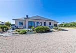 Location vacances Santec - Villa Ty Mogué 4 étoiles Vue mer & Spa privatif, plage et Gr34 à pied-1
