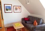 Hôtel Baabe - Ferienwohnung 14 im Fischerhaus mit Balkon-4