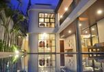 Location vacances Bandung - Sunshine City View Villa 6 Bedrooms With a Private Heated Swimming Pool-3