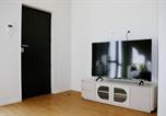 Location vacances  Nouvelle-Zélande - Cozy 2 Bedroom Waterview Home for Work and Family-3