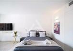 Location vacances Beausoleil - New Large Studio - Monaco Border - Sea View - Lift - Parking included-4