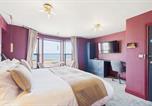Location vacances Seaton Carew - Host & Stay - Bellevue Luxe Rooms-2