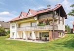 Location vacances Trendelburg - 3 Bedroom Awesome Apartment In Breuna-1