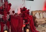 Hôtel Le Cannet-des-Maures - La Suite Love-4