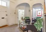 Location vacances Torquay - Lovely Villa 3 kings 1double sofa bed-1