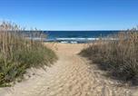 Location vacances Kill Devil Hills - Summer Days 4 Bedroom Oceanfront Home-3