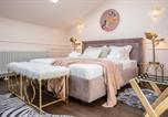 Location vacances Bucarest - Holt Old Town Luxury Suites-1