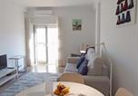 Location vacances  Coimbra - Coimbra's Black & White-1