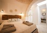 Location vacances Martina Franca - Td Trulli Perla Bianca Trulli with Pool & Vineyard-4