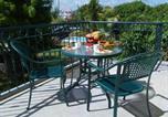 Location vacances Belle Mare - Charming apartment in Grande Gaube with shared pool-1