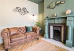 Location vacances  Gare de Chesterfield - Overton-4