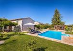 Location vacances  Pazin - Villa Stari Dor by Villsy - large garden with pool and playground for kids and adults-1