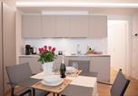 Location vacances  Province de Côme - Romantic White Apartment - 5 minutes from the lake-3