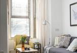 Location vacances Keynsham - New Spacious and Bright House-Parking-By Fabaccommodation-2