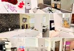 Location vacances Metz - Les Suites Bisous Metz - Jacuzzi & Private Sauna-3