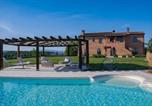 Location vacances  Province d'Arezzo - Boschi Salviati-2